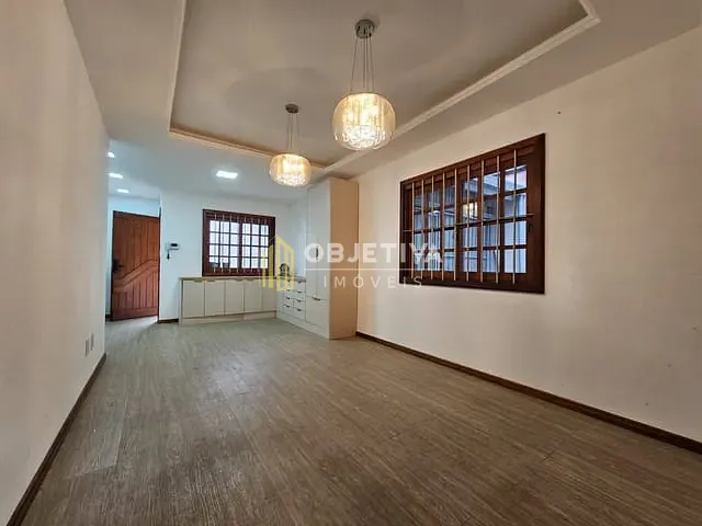 Casa com 360m² 3 quartos e 4 banheiros, à venda, no bairro Hamburgo Velho em Novo Hamburgo