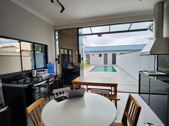 Casa com 252m² 3 quartos e 3 banheiros, à venda, no bairro Morada da Praia em Bertioga