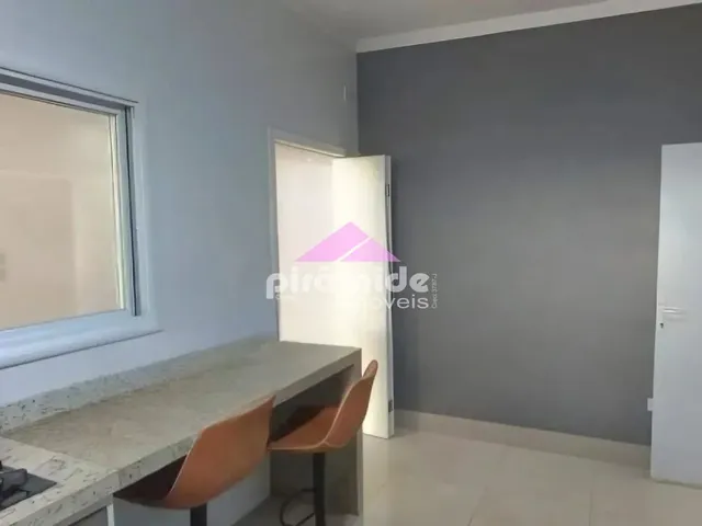 Casa com 450m² 3 quartos e 3 banheiros, à venda, no bairro Urbanova em São José Dos Campos