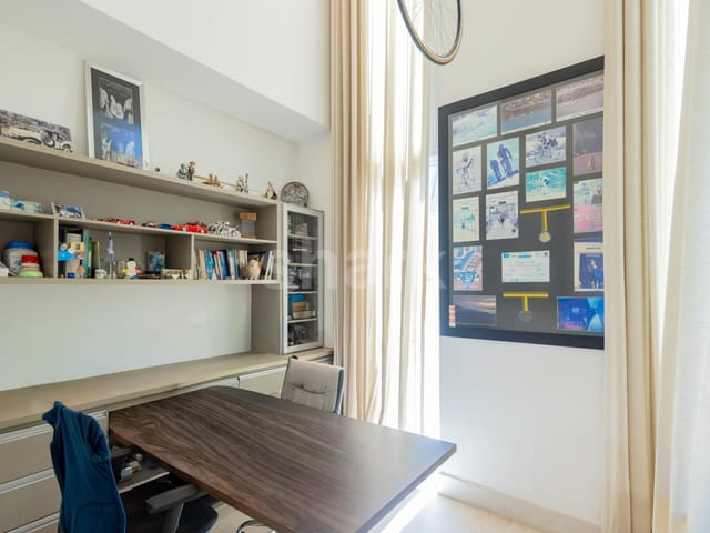 Casa com 502m² 4 quartos e 6 banheiros, à venda, no bairro Alphaville em Santana de Parnaíba
