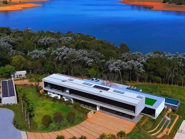 Casa com 98000m² 7 quartos e 10 banheiros, à venda, no bairro Jaguari em Joanópolis