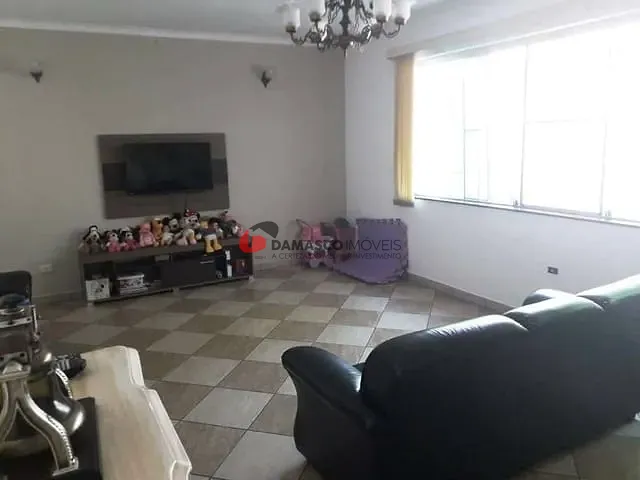 Casa com 207m² 3 quartos e 1 banheiro, à venda, no bairro Osvaldo Cruz em São Caetano do Sul