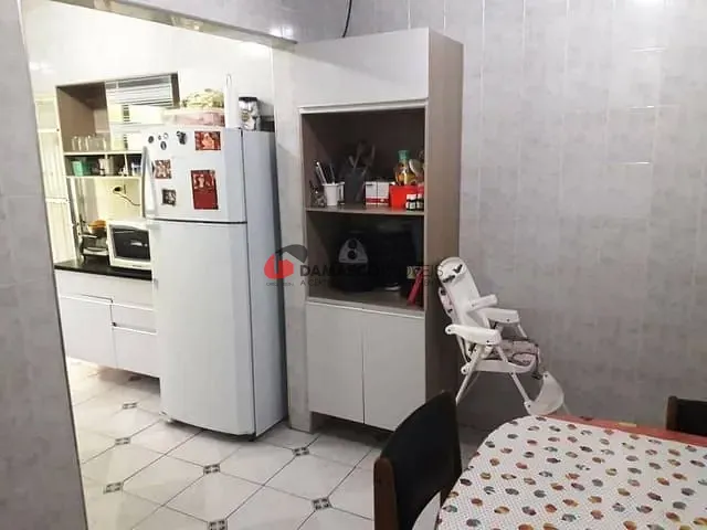 Casa com 207m² 3 quartos e 1 banheiro, à venda, no bairro Osvaldo Cruz em São Caetano do Sul