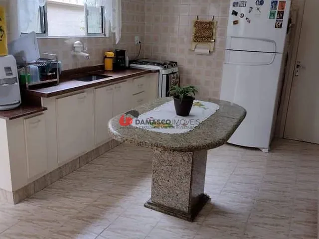 Casa com 231m² 3 quartos e 1 banheiro, à venda, no bairro Cerâmica em São Caetano do Sul
