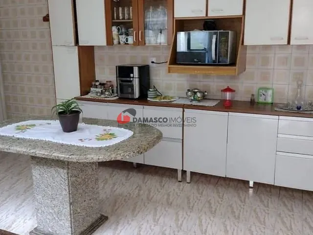 Casa com 231m² 3 quartos e 1 banheiro, à venda, no bairro Cerâmica em São Caetano do Sul