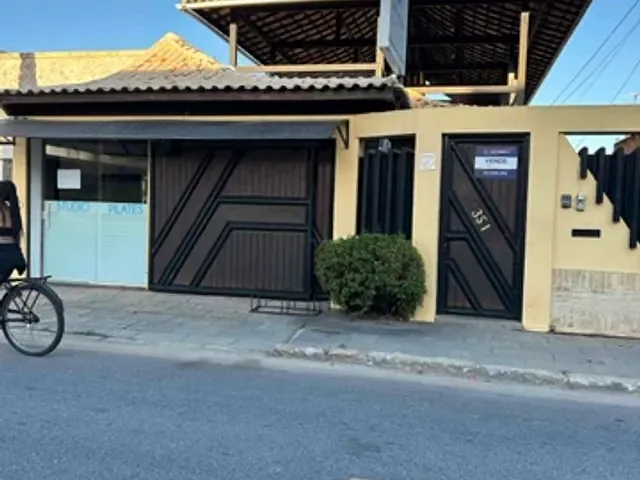 Casa com 450m² 4 quartos e 3 banheiros, à venda, no bairro Parque Turf Club em Campos dos Goytacazes