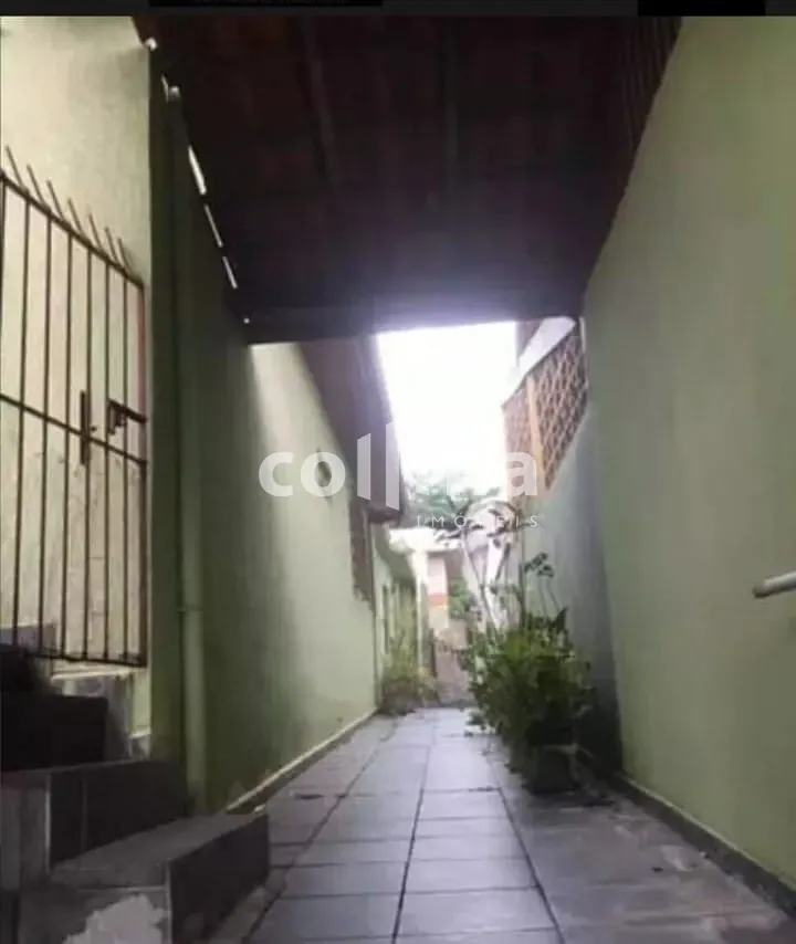 Casa, 4 quartos, 189 m² - Foto 1