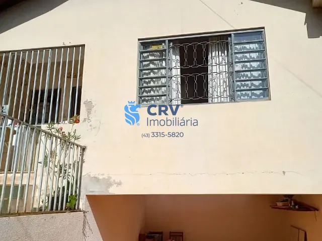 Casa com 300m² 2 quartos e 1 banheiro, à venda, no bairro Jardim Higienópolis em Londrina