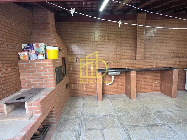 Casa 4 quartos e 2 banheiros, para alugar, no bairro Jardim Wanel Ville V em Sorocaba