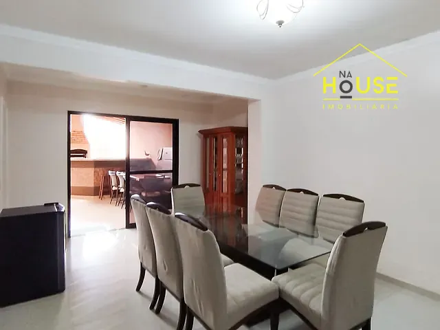 Casa com 279m² 4 quartos e 4 banheiros, à venda, no bairro Jardim Redentor em São José do Rio Preto