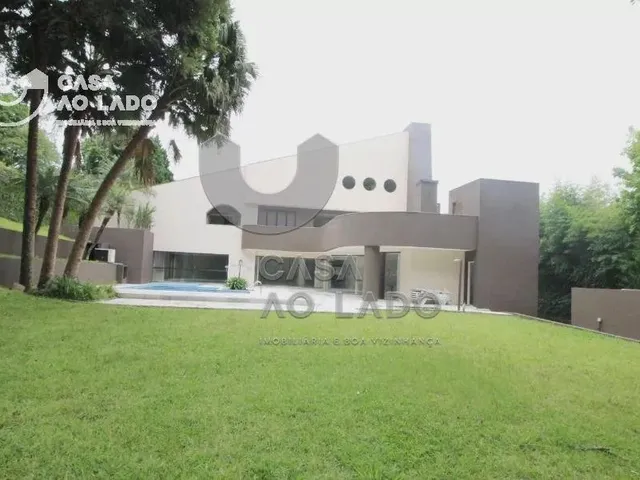 Casa 5 quartos e 14 banheiros, à venda, no bairro Campo Comprido em Curitiba