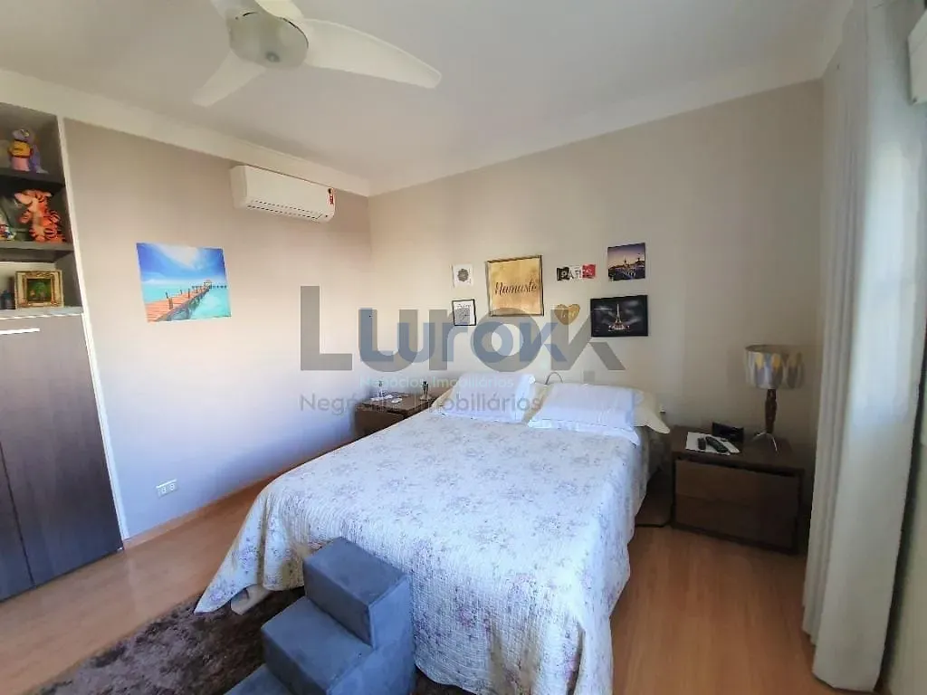 Casa, 4 quartos, 315 m² - Foto 9