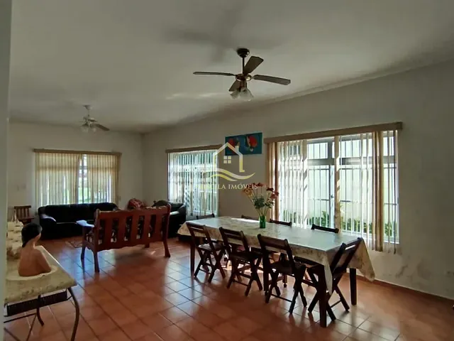 Casa com 744m² 3 quartos e 4 banheiros, à venda, no bairro Boraceia em Bertioga