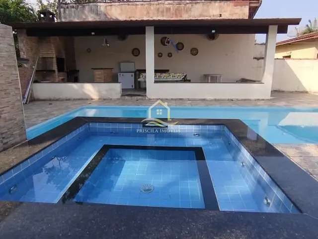 Casa com 744m² 3 quartos e 4 banheiros, à venda, no bairro Boraceia em Bertioga