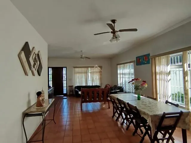 Casa com 744m² 3 quartos e 4 banheiros, à venda, no bairro Boraceia em Bertioga