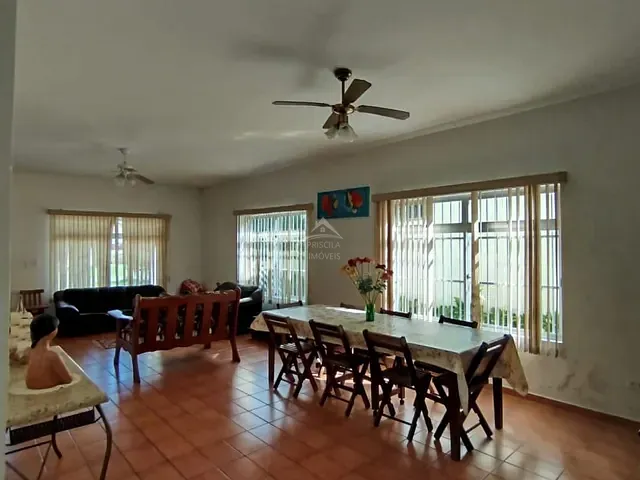 Casa com 744m² 3 quartos e 4 banheiros, à venda, no bairro Boraceia em Bertioga