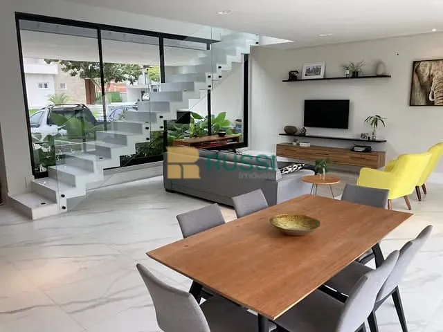 Casa com 450m² 4 quartos e 6 banheiros, à venda, no bairro Urbanova em São José dos Campos