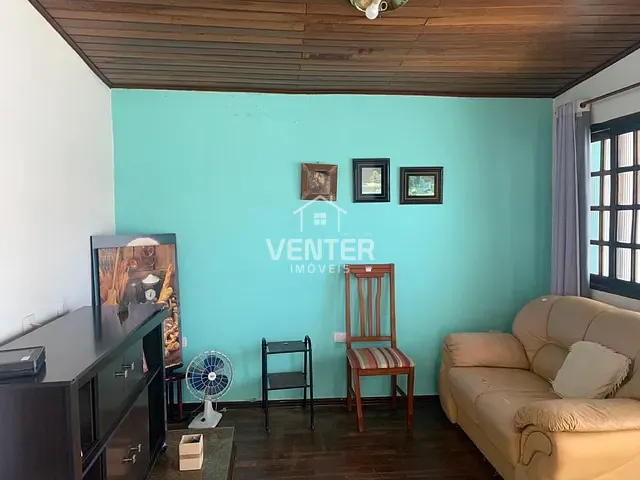 Casa com 180m² 2 quartos e 2 banheiros, à venda, no bairro Jardim Maria Augusta em Taubaté