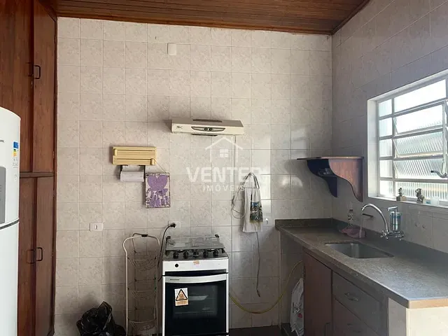 Casa com 180m² 2 quartos e 2 banheiros, à venda, no bairro Jardim Maria Augusta em Taubaté