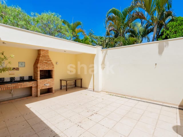 Casa com 165m² 3 quartos e 3 banheiros, à venda ou para alugar, no bairro Tamboré 05 em SANTANA DE PARNAÍBA