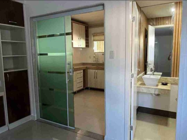 Casa 3 quartos e 3 banheiros, à venda, no bairro Parque Rosário em Campos dos Goytacazes