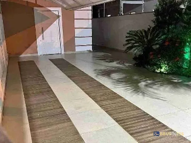 Casa 3 quartos e 3 banheiros, à venda, no bairro Parque Rosário em Campos dos Goytacazes