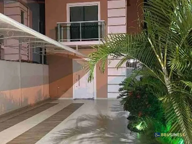 Casa 3 quartos e 3 banheiros, à venda, no bairro Parque Rosário em Campos dos Goytacazes