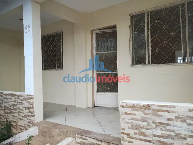 Casa 2 quartos e 1 banheiro, à venda, no bairro Vila Santa Cecília em Volta Redonda