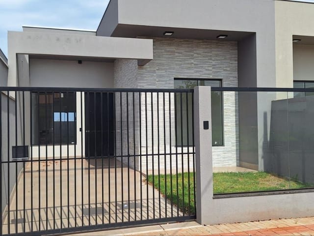 Casa 3 quartos e 2 banheiros, à venda, no bairro Jardim Morada do Sol em Cambé
