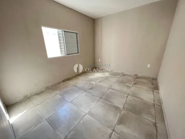 Casa com 370m² 3 quartos e 1 banheiro, para alugar, no bairro Parque Orlando Correa Barbosa em Artur Nogueira