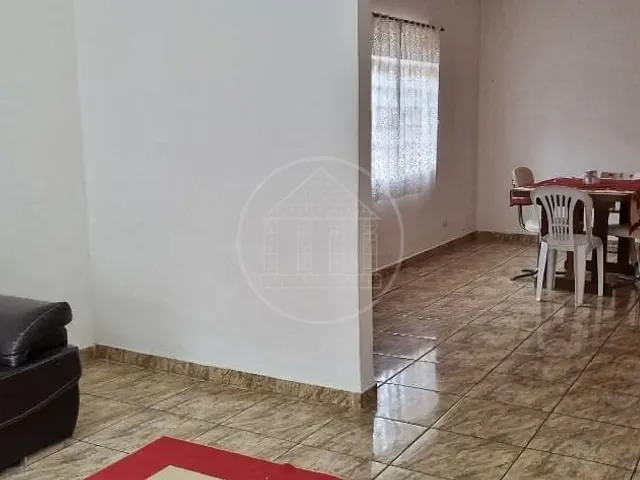 Casa com 250m² 3 quartos e 2 banheiros, à venda, no bairro Interlagos em São Paulo