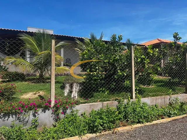 Casa com 1000m² 3 quartos e 2 banheiros, à venda, no bairro Rodovia Selva Ate Eletrosul em Londrina