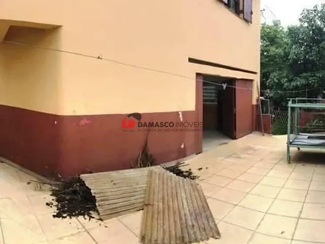 Casa com 312m² 4 quartos e 3 banheiros, à venda, no bairro Santa Maria em São Caetano do Sul