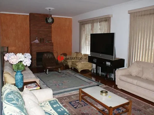 Casa com 380m² 3 quartos e 1 banheiro, à venda, no bairro Paulicéia em São Bernardo do Campo