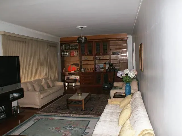 Casa com 380m² 3 quartos e 1 banheiro, à venda, no bairro Paulicéia em São Bernardo do Campo