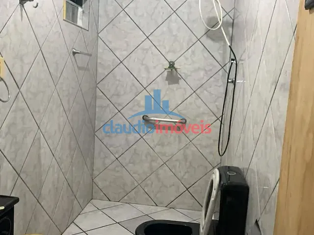 Casa 2 quartos e 2 banheiros, à venda, no bairro Novo Horizonte em Barra Mansa