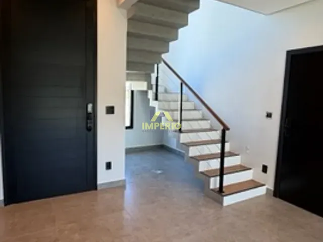 Casa 3 quartos e 3 banheiros, à venda, no bairro Residencial Parque Imperial em Salto