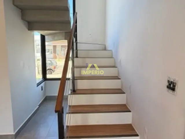 Casa 3 quartos e 3 banheiros, à venda, no bairro Residencial Parque Imperial em Salto