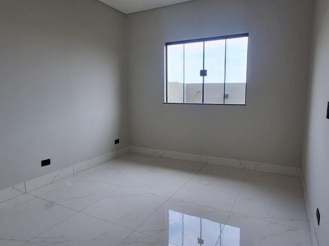 Casa 3 quartos e 2 banheiros, à venda, no bairro Jardim Morada do Sol em Cambé