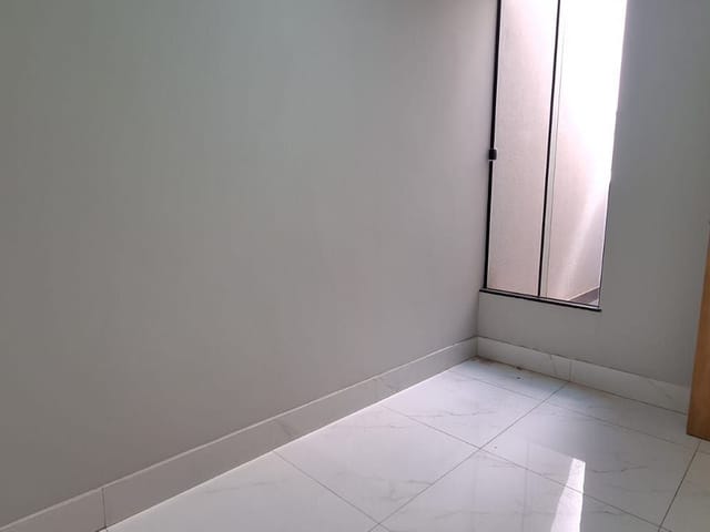 Casa 3 quartos e 2 banheiros, à venda, no bairro Jardim Morada do Sol em Cambé
