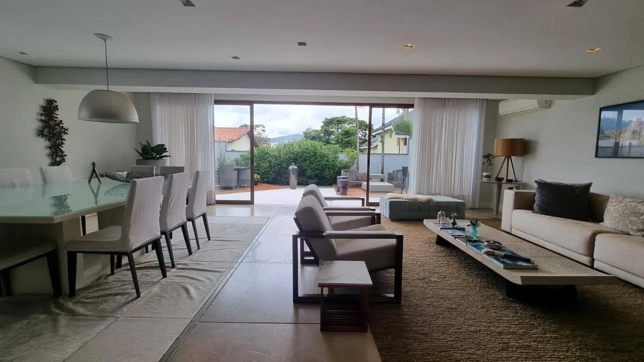 Casa em Alphaville — foto 3