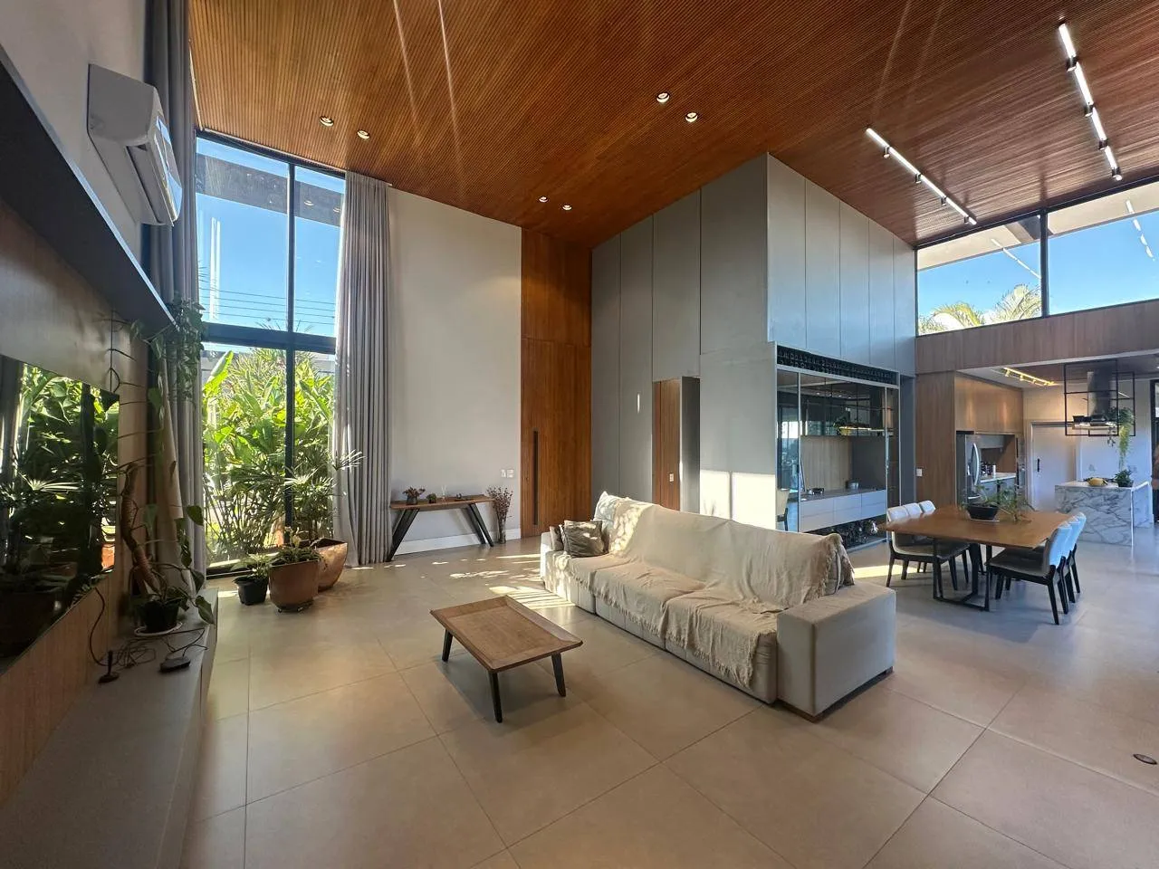 Casa, 3 quartos, 328 m² - Foto 40