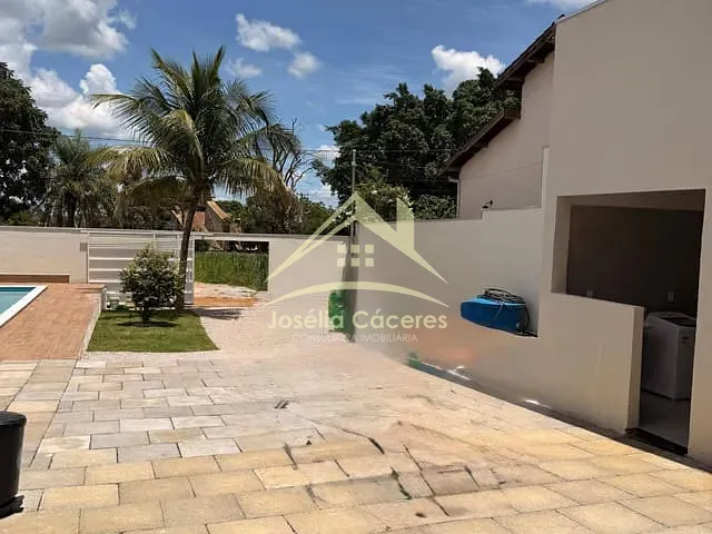Casa com 525m² 4 quartos e 4 banheiros, à venda, no bairro florada da serra em Chapada dos Guimarães