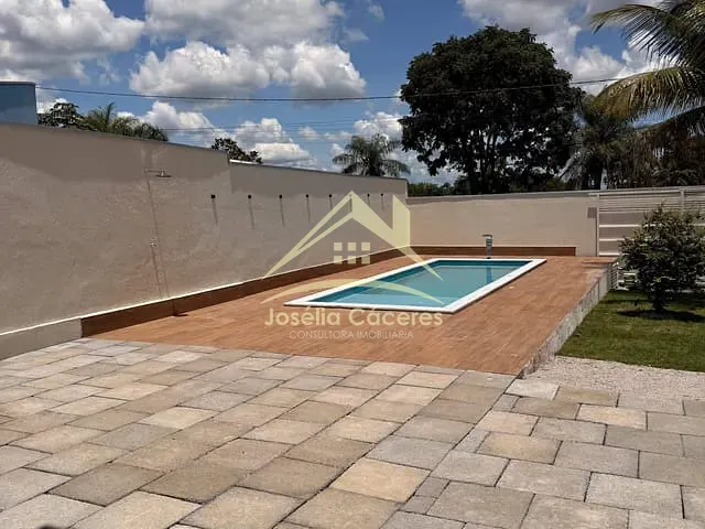 Casa com 525m² 4 quartos e 4 banheiros, à venda, no bairro florada da serra em Chapada dos Guimarães