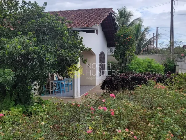 Casa com 170m² 3 quartos e 2 banheiros, à venda, no bairro Vila Nova em Joinville