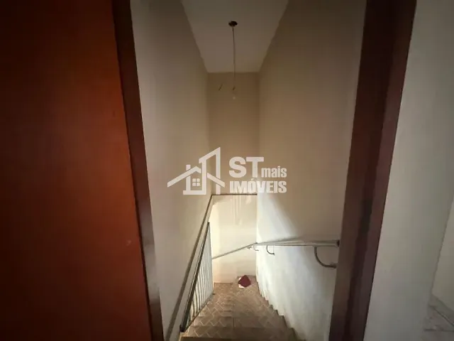 Casa com 150m² 3 quartos e 2 banheiros, à venda, no bairro Jardim Alto Serra em Andradas