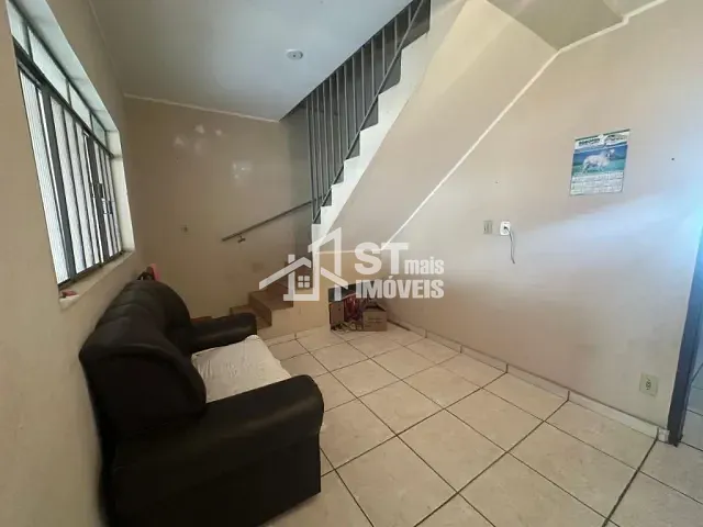Casa com 150m² 3 quartos e 2 banheiros, à venda, no bairro Jardim Alto Serra em Andradas