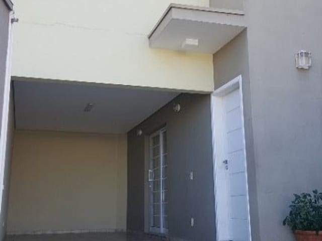Foto do Casa - Casa com 2 dormitórios para alugar, 102 m² - Jardim Florência - Vinhedo/SP | Sterzeck Imóveis