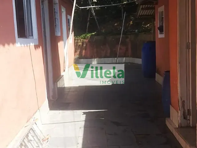 Casa 4 quartos e 3 banheiros, à venda, no bairro Jardim Ruth em Poá