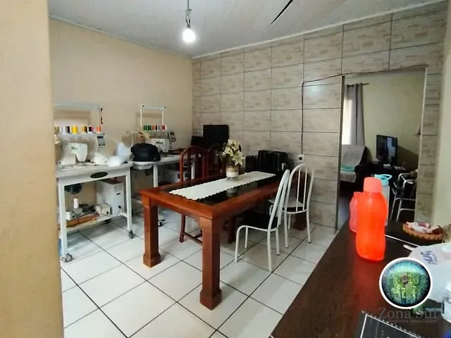 Casa 2 quartos e 1 banheiro, à venda, no bairro Parque Bela Vista em Votorantim
